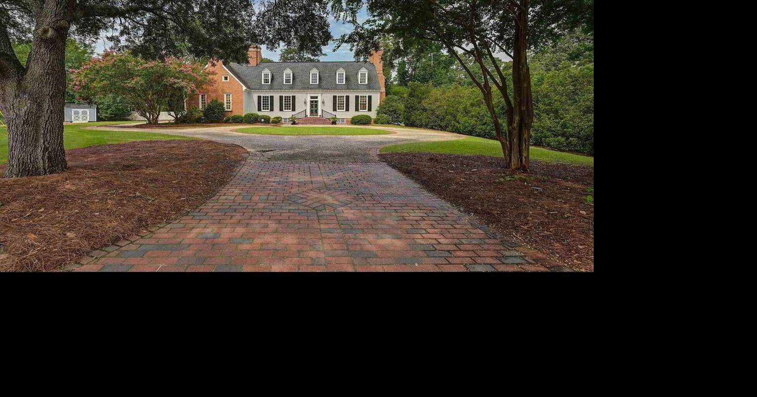 3 fireplaces, 10-foot ceilings and a $1.7M list price: Check out the Lake Katherine home in Columbia