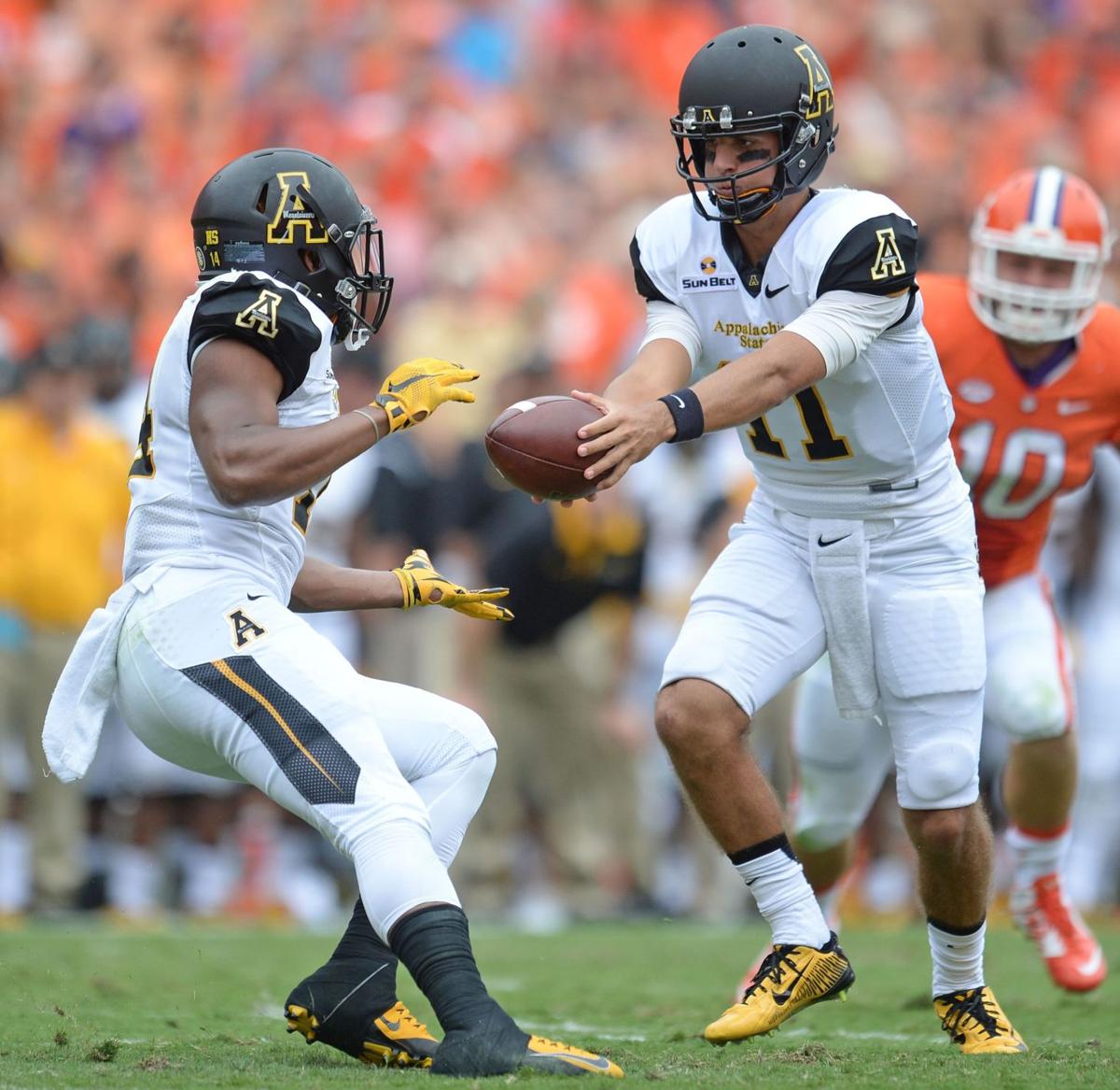 Clemson overcomes App State, 41-10
