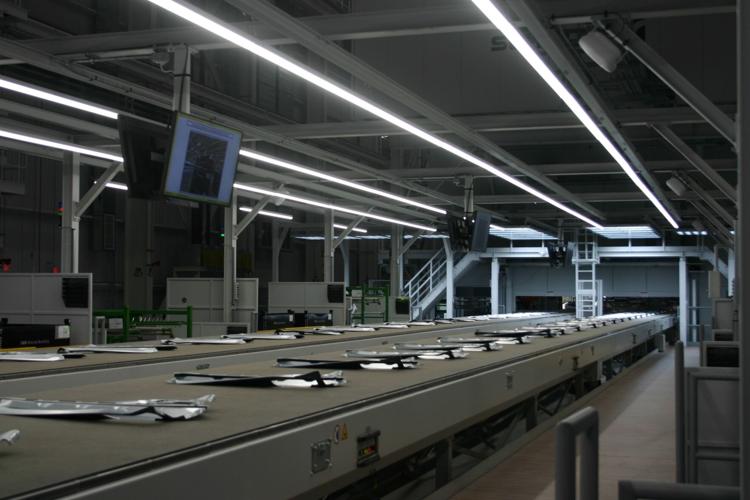 Spartanburg BMW plant shows off new press shop, car models