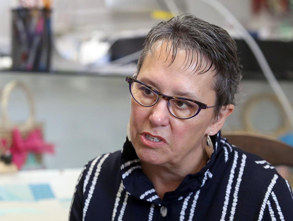 Charleston needlepoint shop donates special gifts to hospice patients