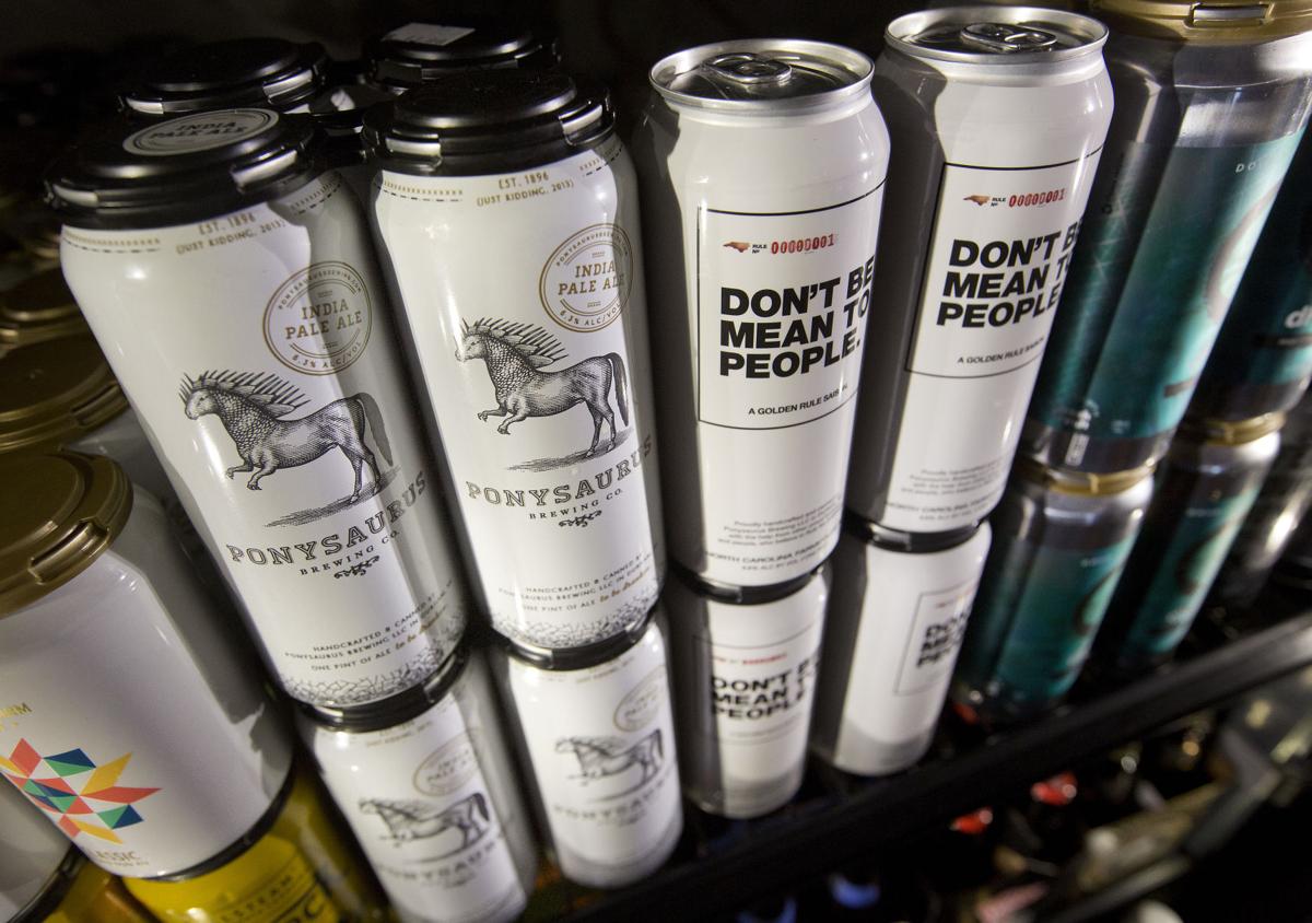 Coopetition In Carolina S Craft Brewing Scene As Edmund S Oast And Ponysaurus Play Nice Food Postandcourier Com
