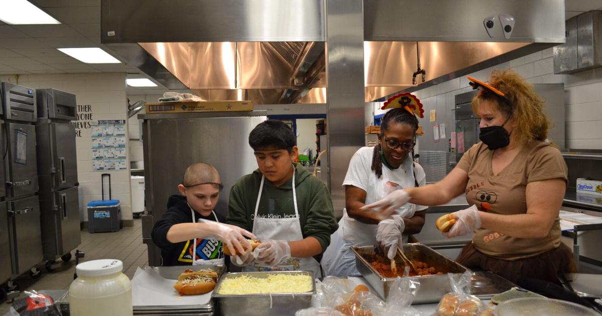 Kids learn kitchen skills at Warrenville Elementary School