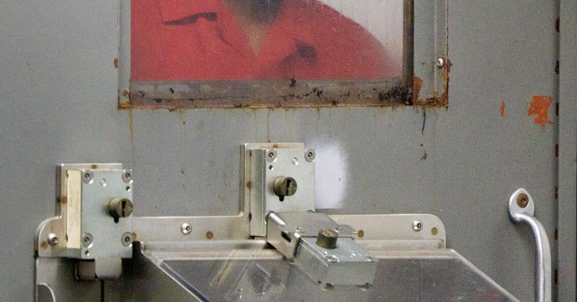 SC’s history of failures, missed chances leaves mentally ill desperate for care. How’d we get here?