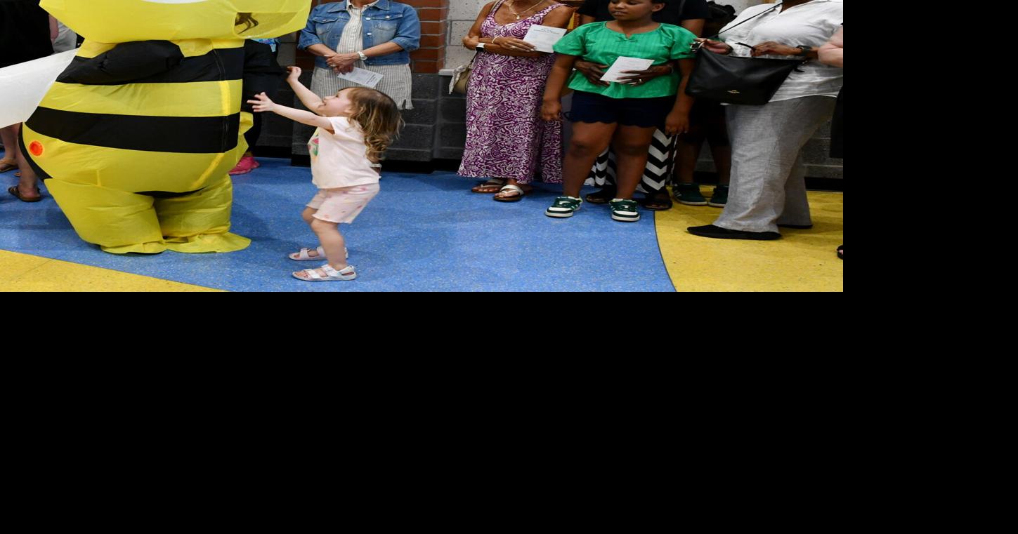 Ribbon cut for Bee Tree Elementary School