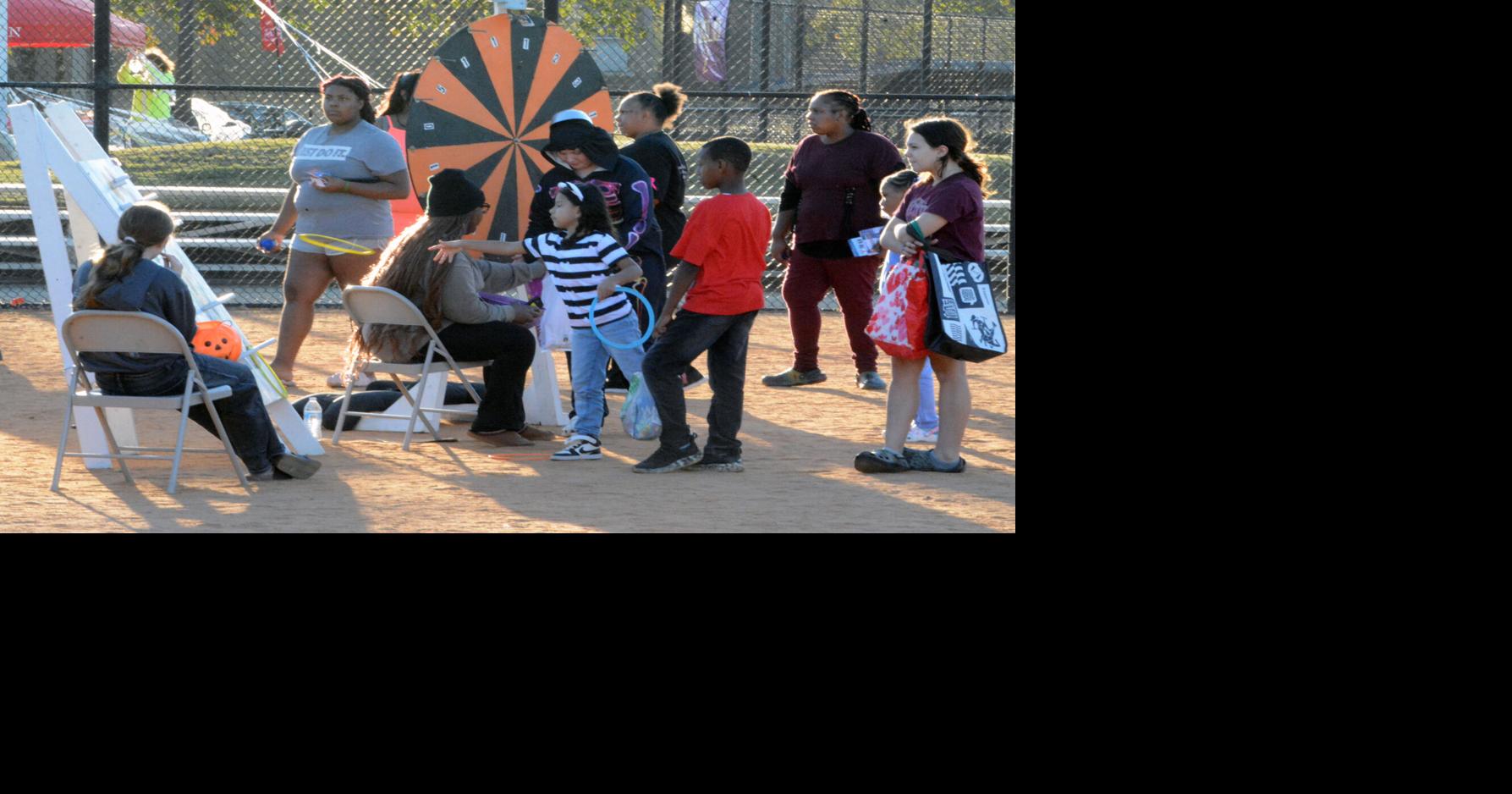 Sunshine and sweets: Aiken's Citizens Park welcomes thousands for trunk-or-treat fun