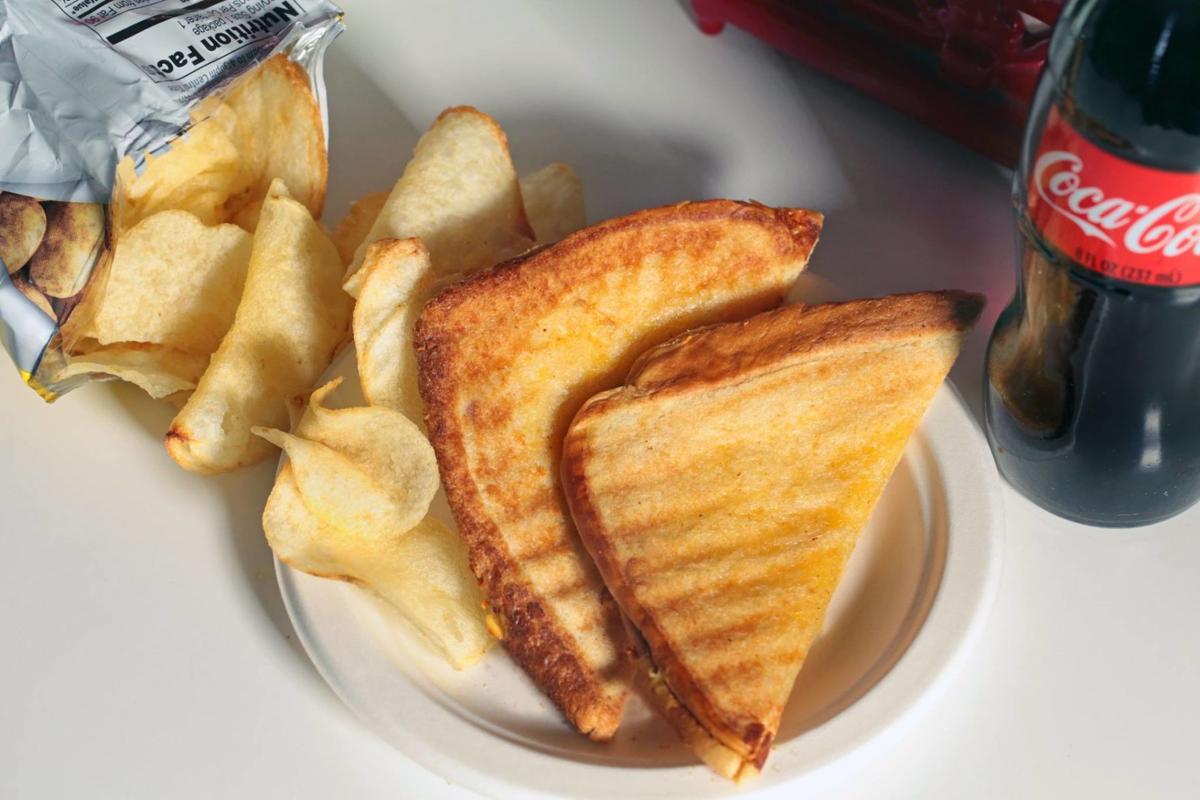 Man aims to eat over 28 grilled cheeses in local food competition