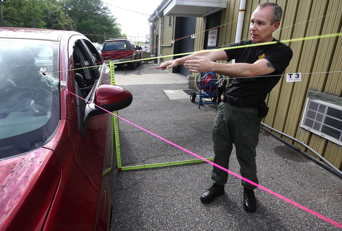 TikToker Erases Parking Enforcement Chalk From Neighbors' Tires