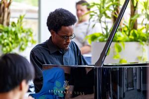 6_USCSchoolMusic_Pianist.jpg