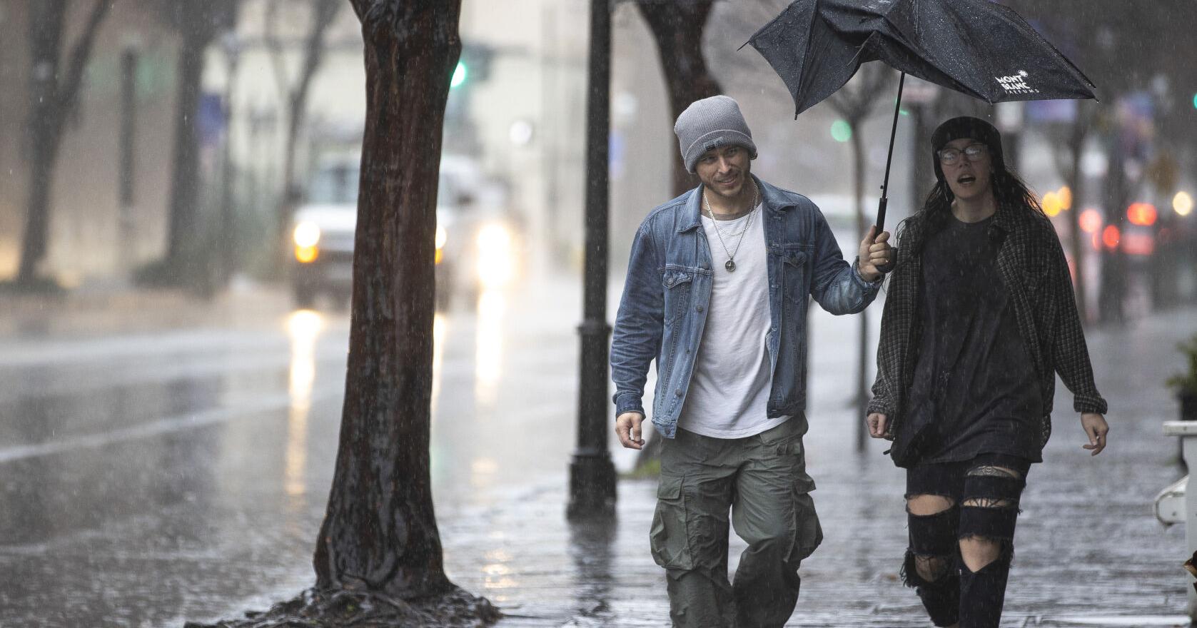 Storm brings strong winds, risk of flooding to Charleston | News - Vimarsana News