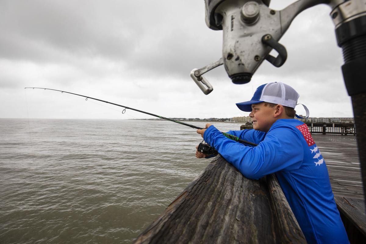 fishing off pier.JPG