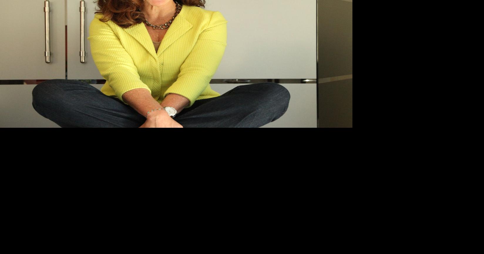 Renaissance woman empowering females to enter finance