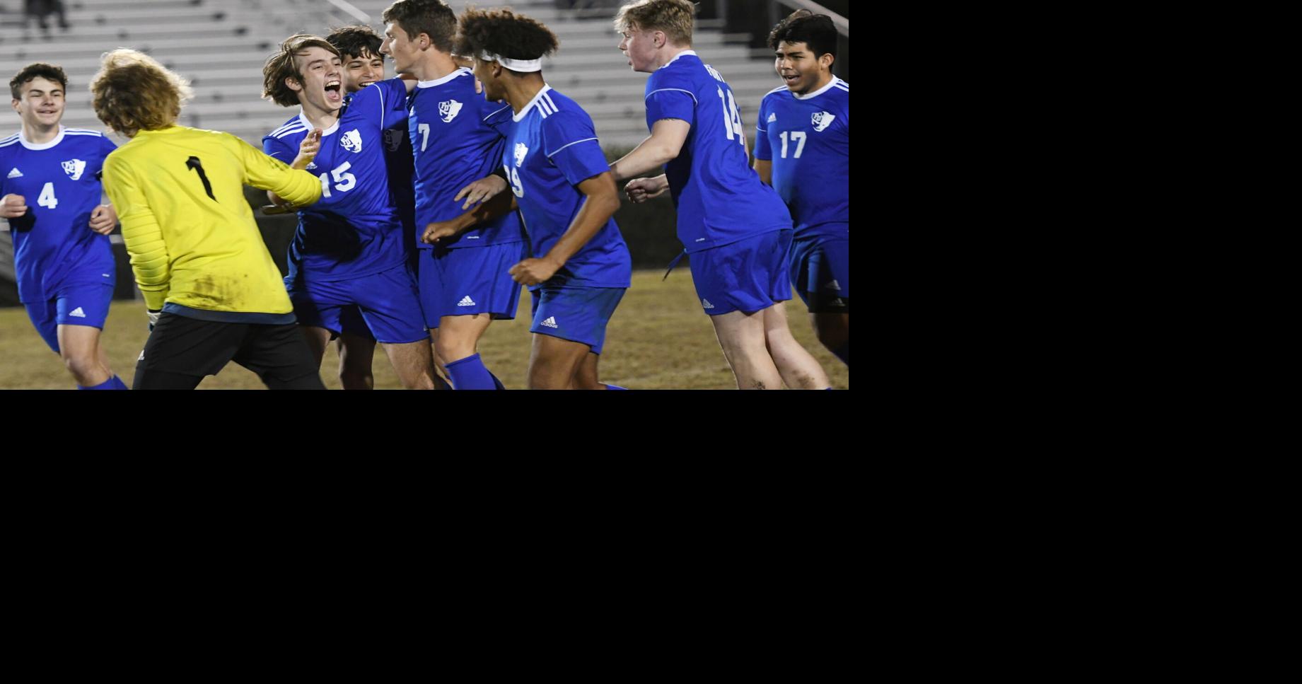 Fort Dorchester Boys are a tightknit group Prep Sports