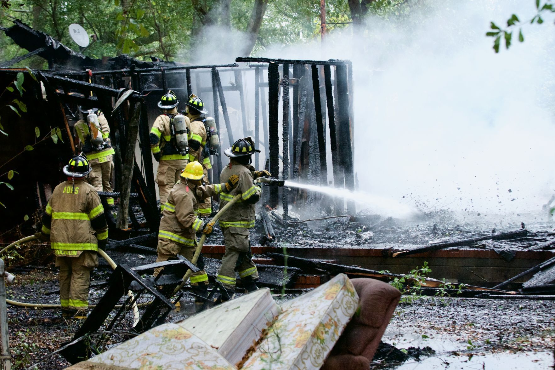 Fire Burns Down Abandoned House In Aiken | News | Postandcourier.com