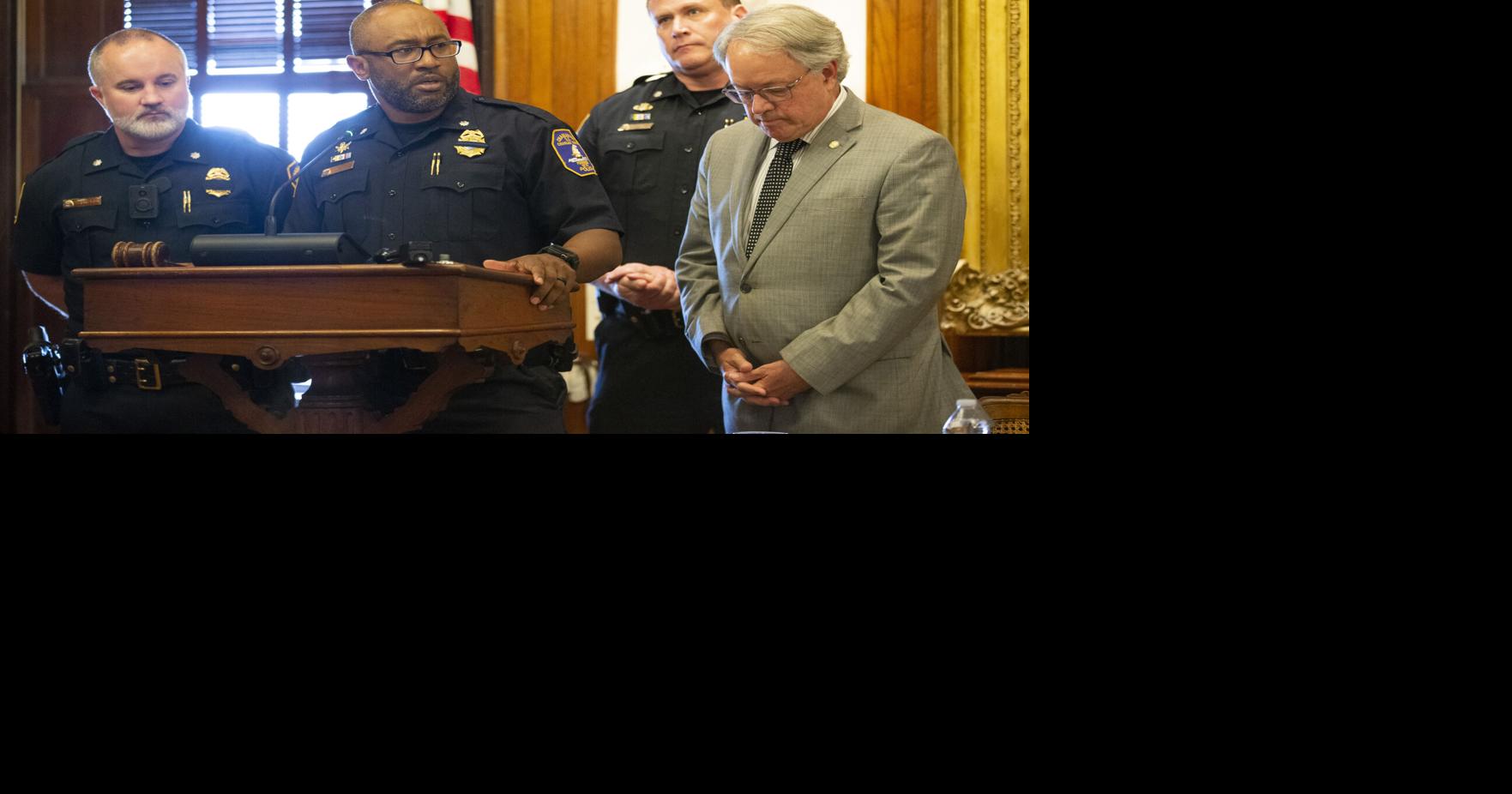 Charleston taps interim police chief as national search gets underway