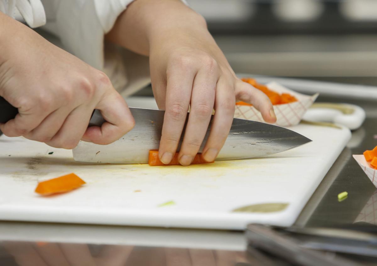 Culinary Schools Struggle To Match Realities With Perceptions In Restaurant Work Food Postandcourier Com