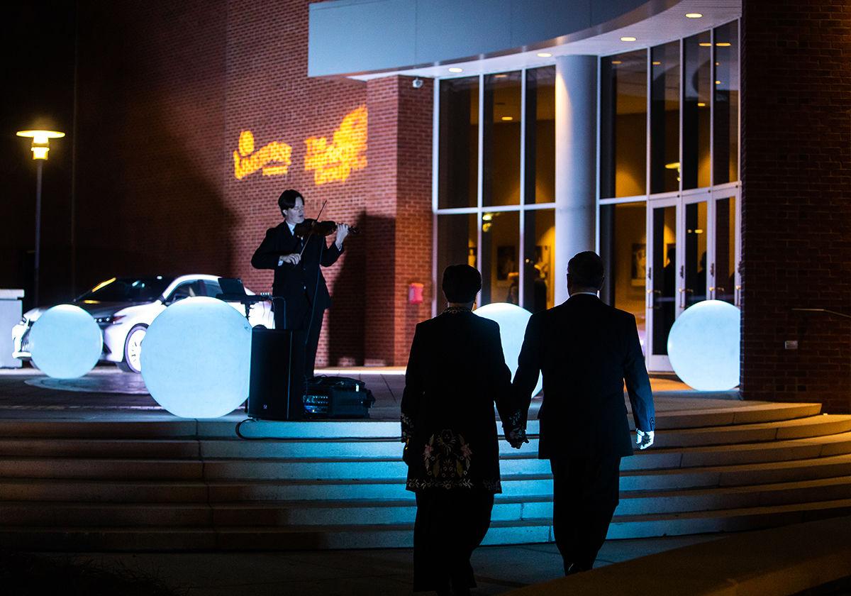 Guests arrive for A Night in the Valley.jpg