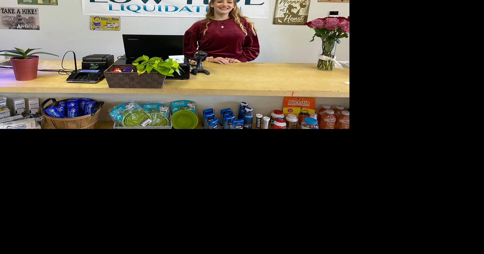 Low Tide Liquidation hosts ribbon cutting in Mount Pleasant