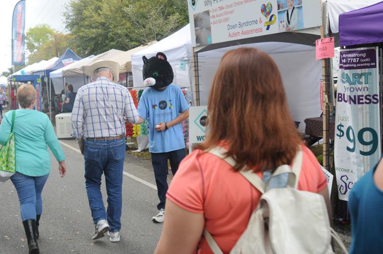 Flowertown Festival Portraits April 5, 2019 Flowertown Galleries