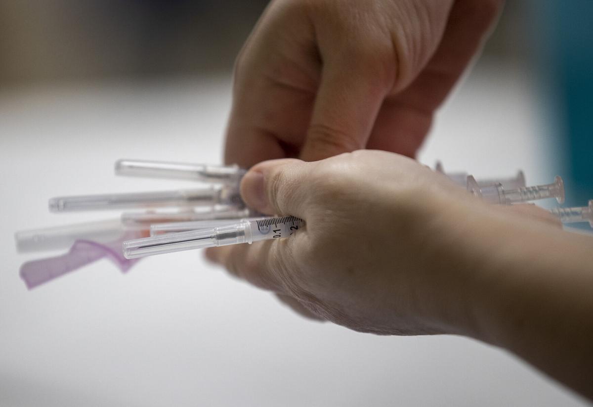 Dd2 Receives Covid Vaccines For Employees And Approves 2021 2022 Calendar Education Postandcourier Com