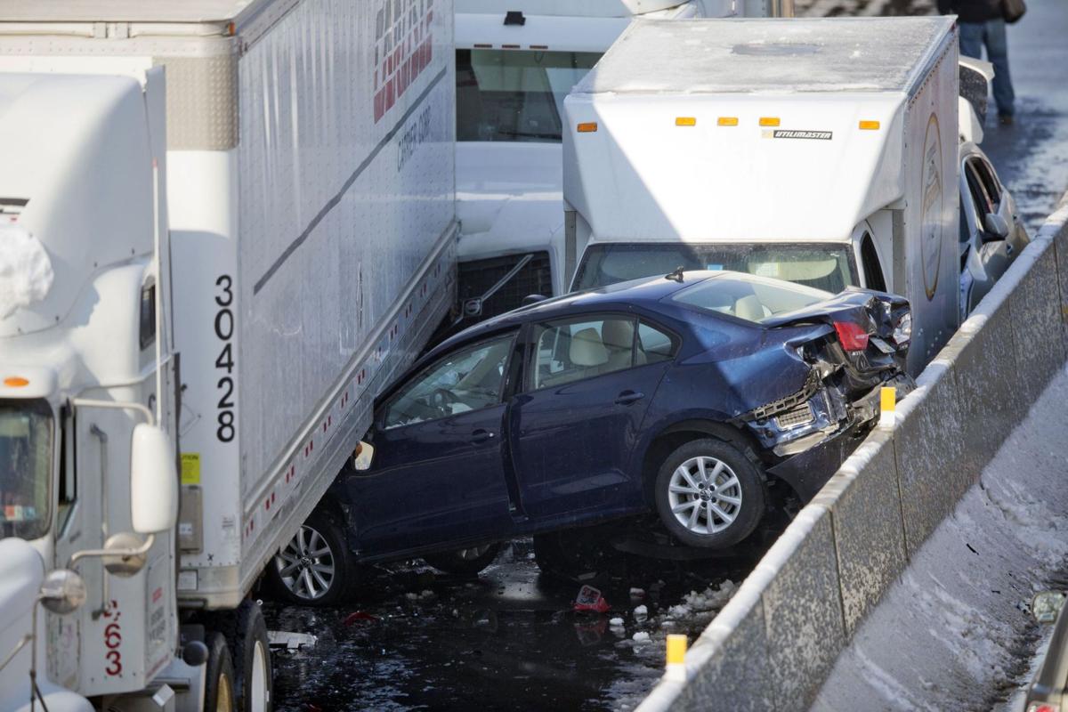 Trucks Dozens Of Cars Crash On Pa Turnpike Archives Postandcourier Com