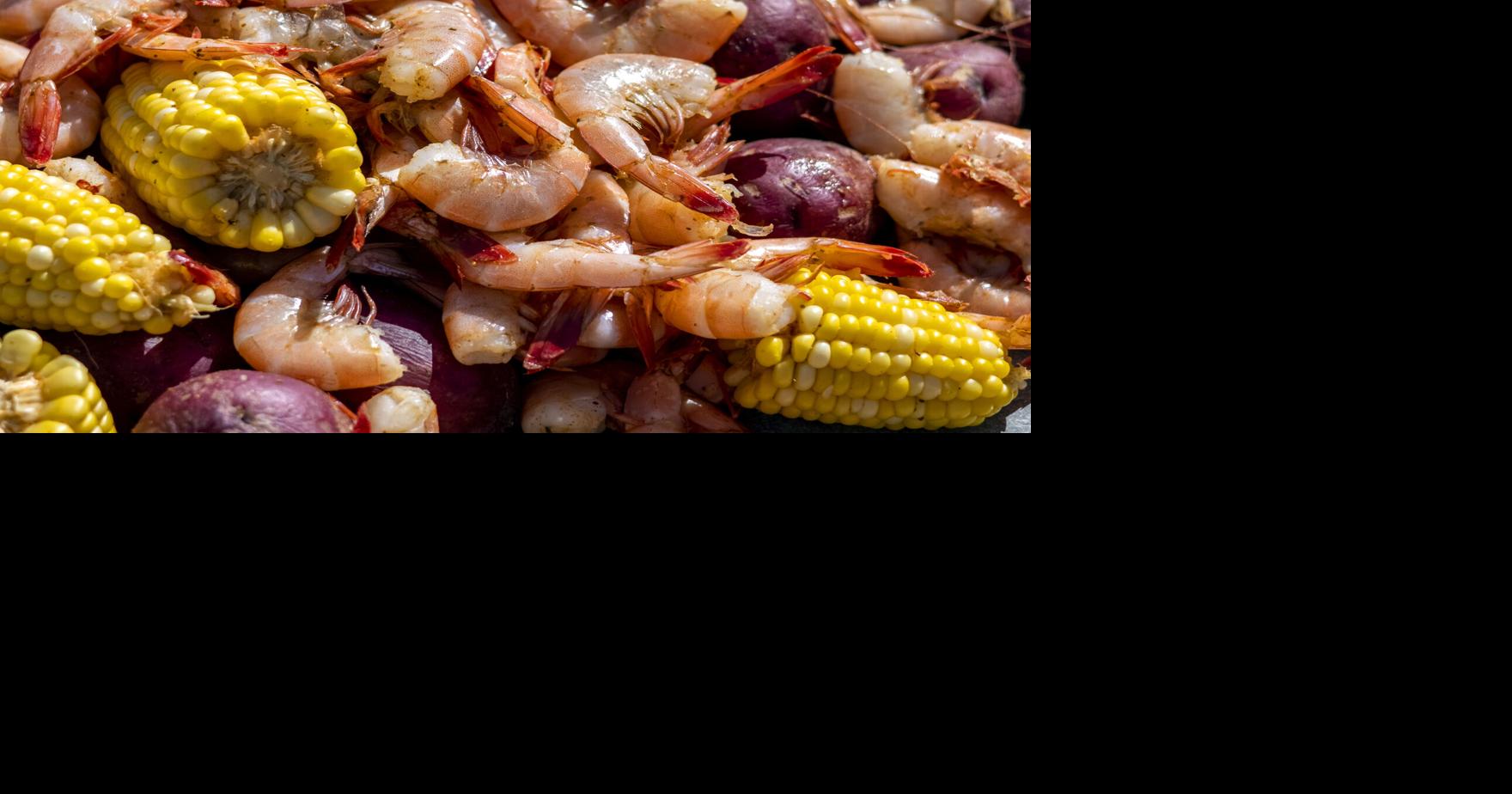 Das charakteristische Verkostungsevent des Charleston Wine + Food ...