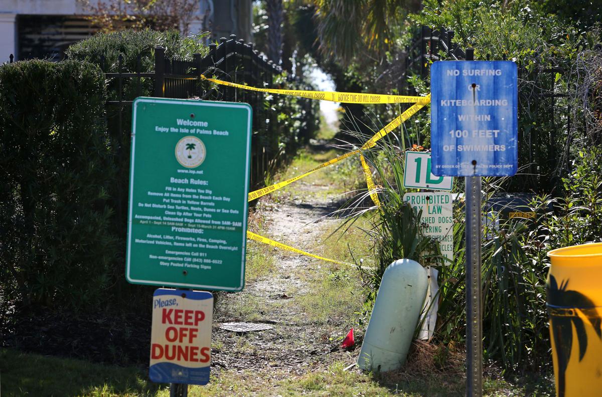Freak Flood Tides In South Carolina Largely Spare