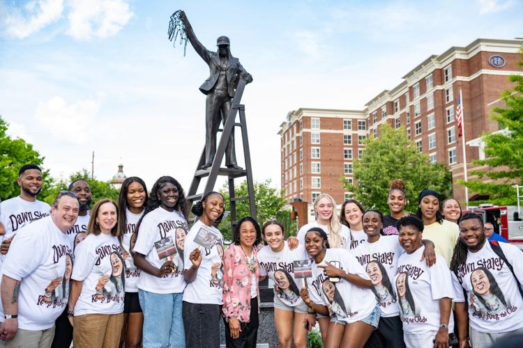 Dawn Staley women's basketball statue unveiled in Columbia