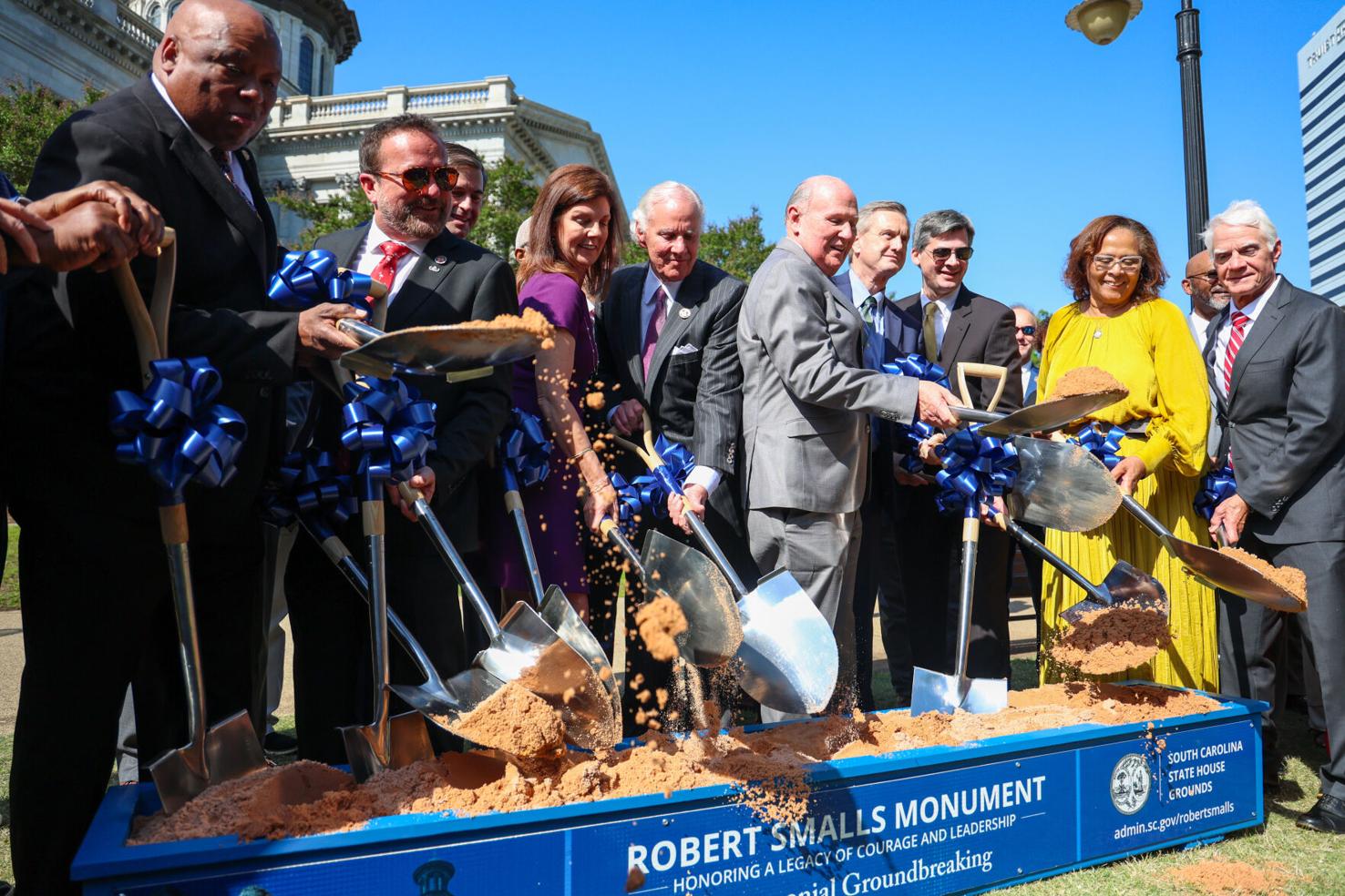 Robert Smalls honored in future statue on Statehouse grounds