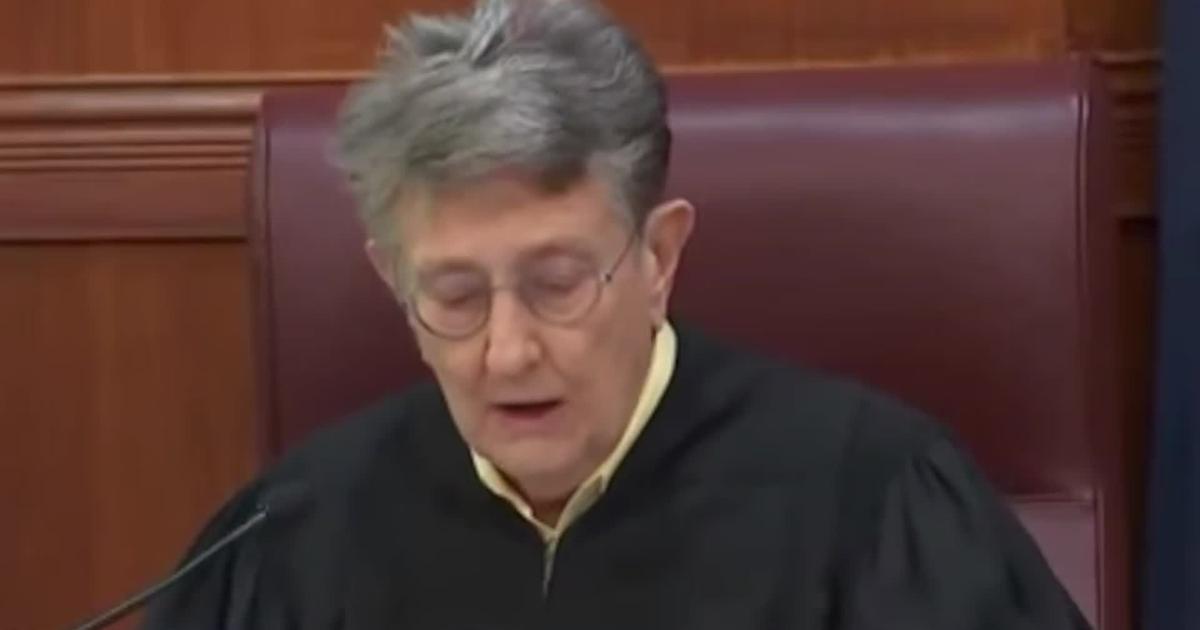 Judge Jean Toal reads ruling in Alex Murdaugh jury tampering hearing ...