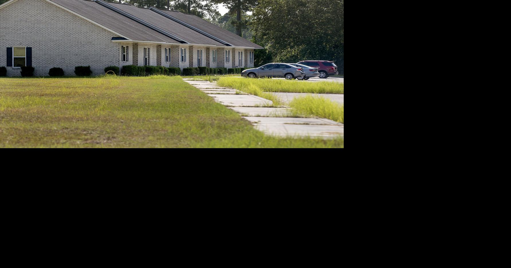SC superintendent lived rent-free in townhouse meant for teacher  recruitment | Uncovered | postandcourier.com