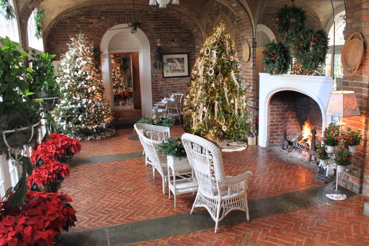 Christmas Tree Festival rings in holiday season at Boone Hall