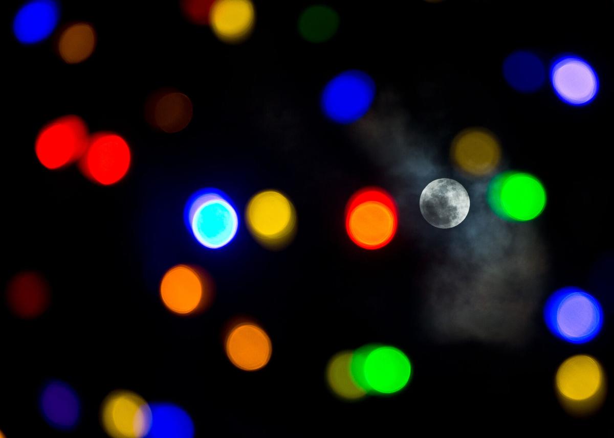 Moons online only08.JPG