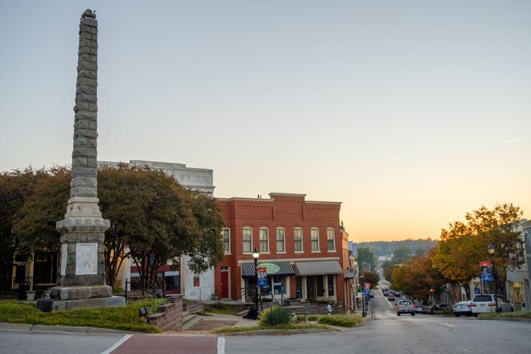 Print Chester monument pc-103122-ne-schoolbuildings-64