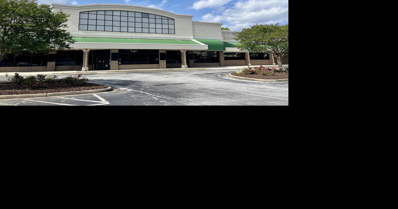 Sprouts organic grocery store fills old Greenville BILO, Clemson