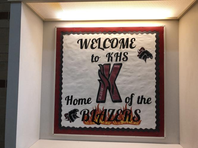 PHOTOS New paintings and murals at Kingstree High and C.E. Murray