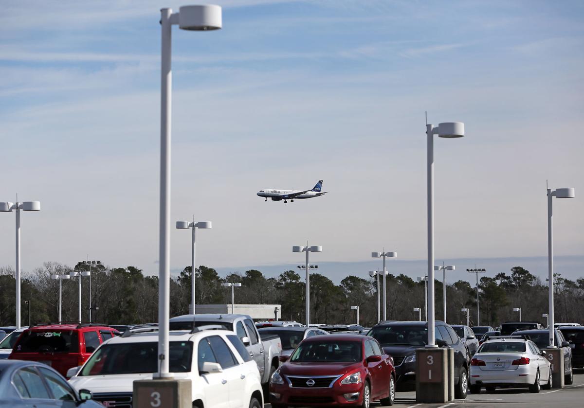 New airlines haven't cut into rival carriers' business at Charleston's