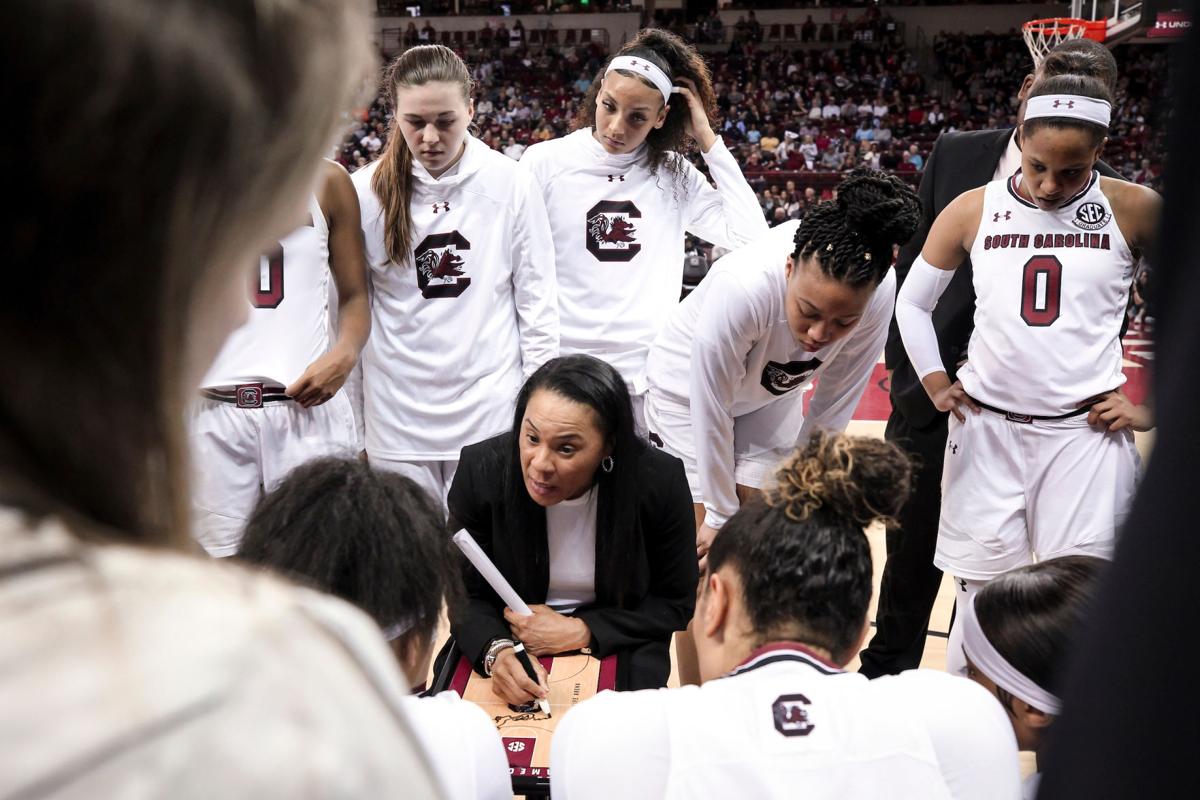 Gamecocks coach Dawn Staley pushes back at style of play critics following  loss to Iowa: 'We're not thugs
