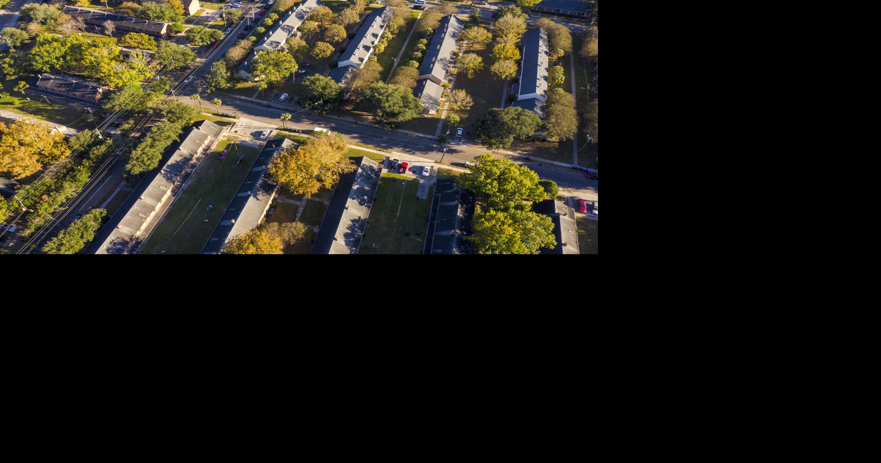 Charleston Housing Authority votes to redevelop affordable housing without ceding control to city