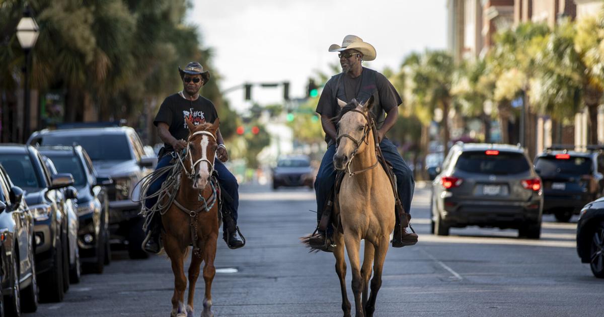 James Island Cowboys will ride again in the Folly Beach Christmas parade