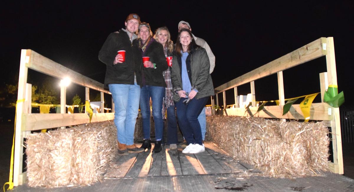 Hundreds of people turn out for Aiken Steeplechase Association's Oyster Roast 18