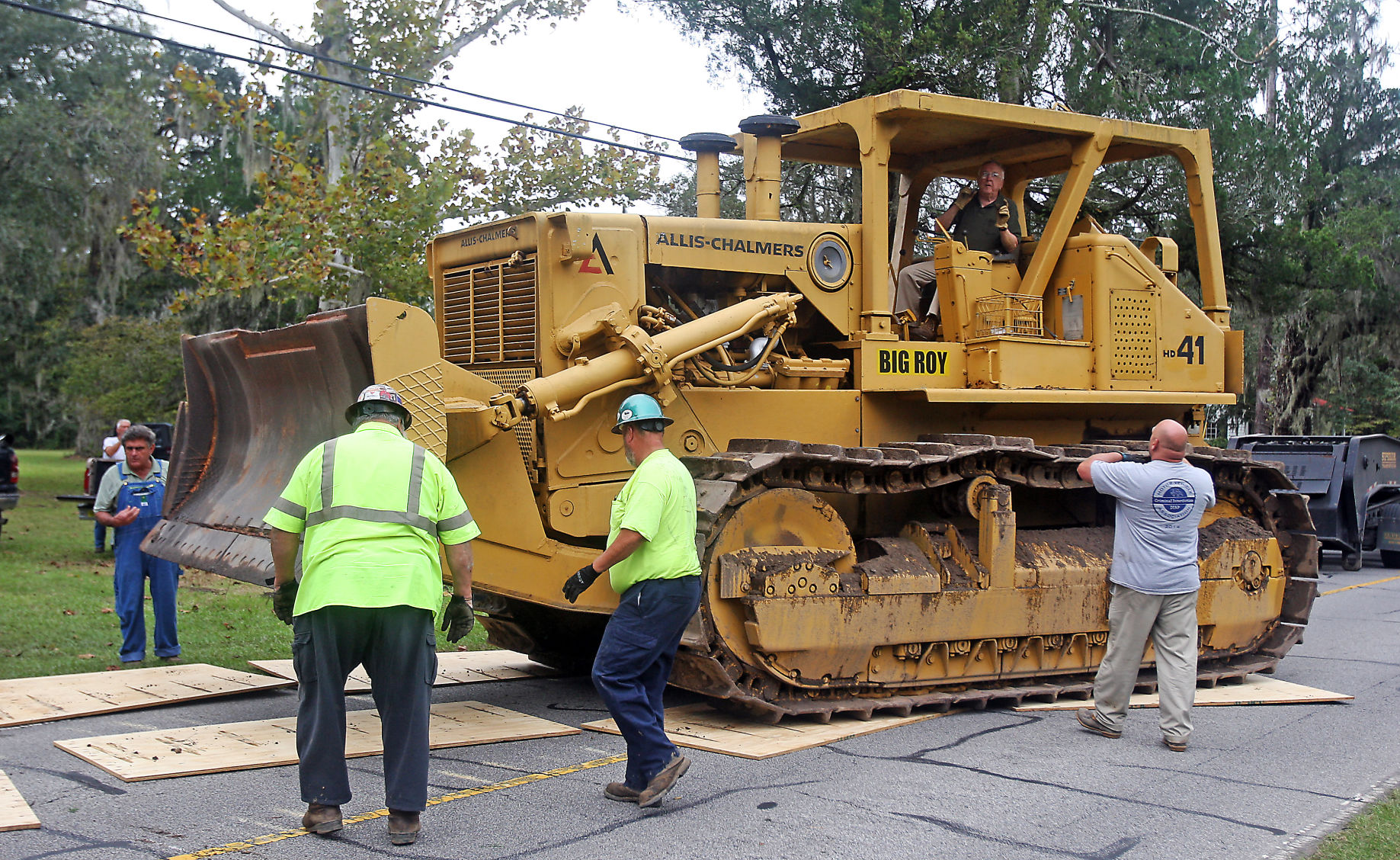 largest dozer in the world largest dozer in the world