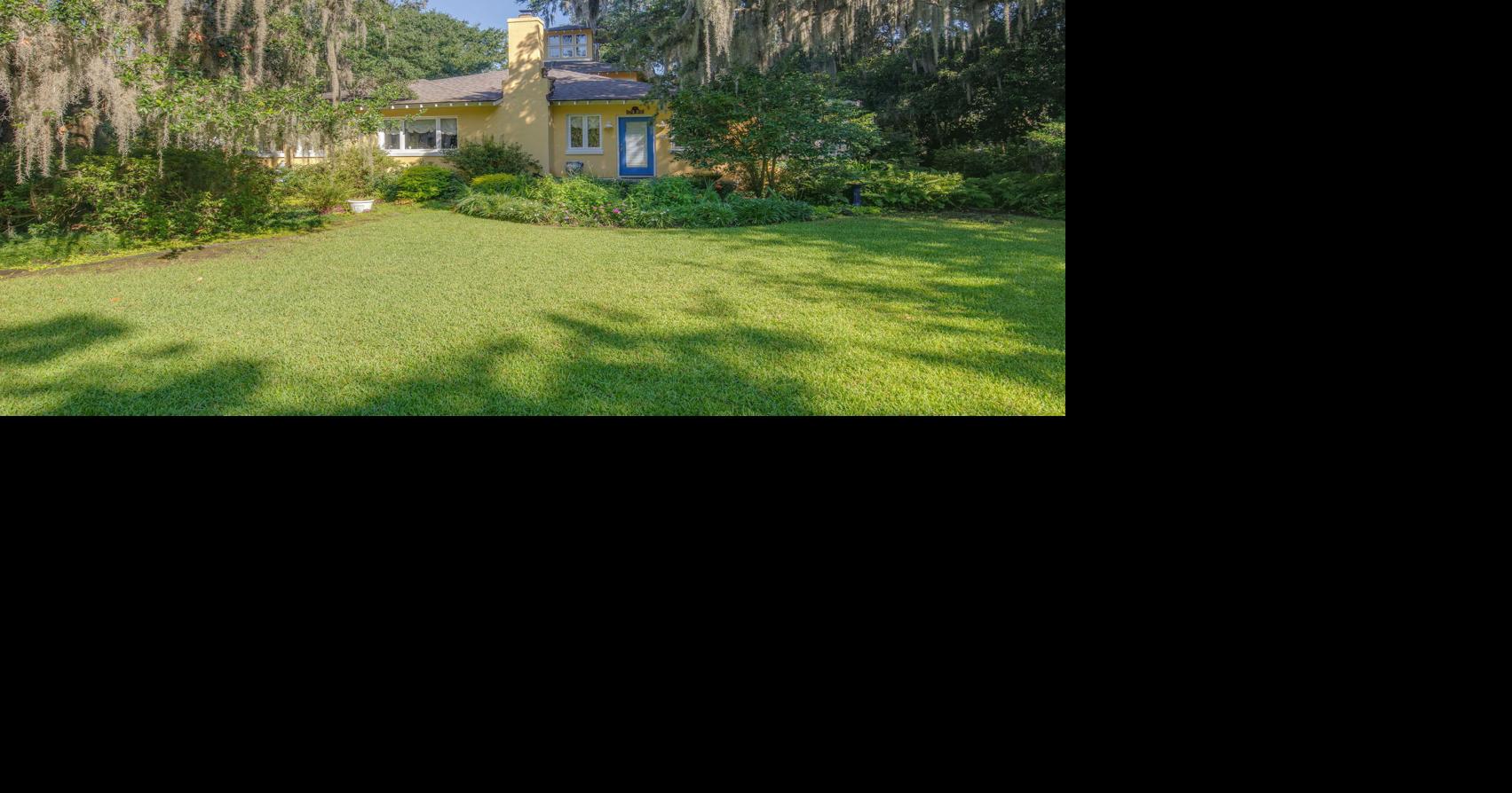 34 Formosa Drive Artistic luxury within a tranquil setting in West