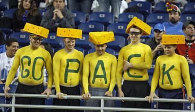 Green Bay Packers Sell Relatively Worthless Stock For 67 Million Sports Postandcourier Com