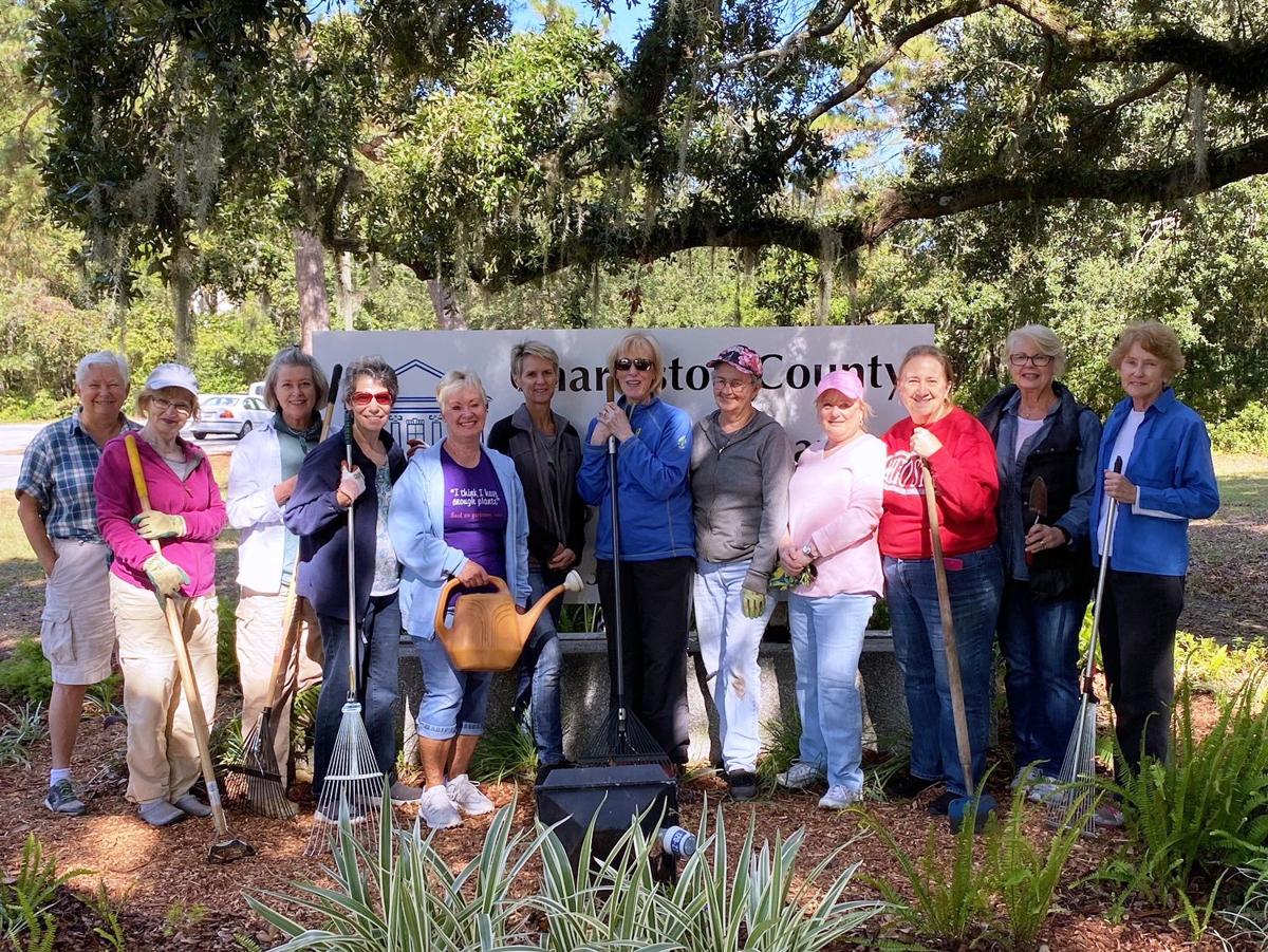 Mount Pleasant Garden Club completes fall garden cleanup and planting
