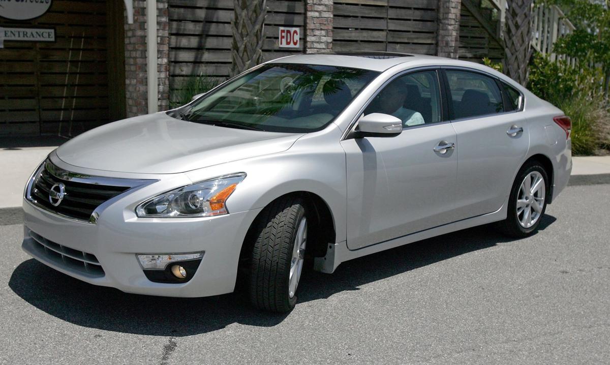 Technology news and reviews image