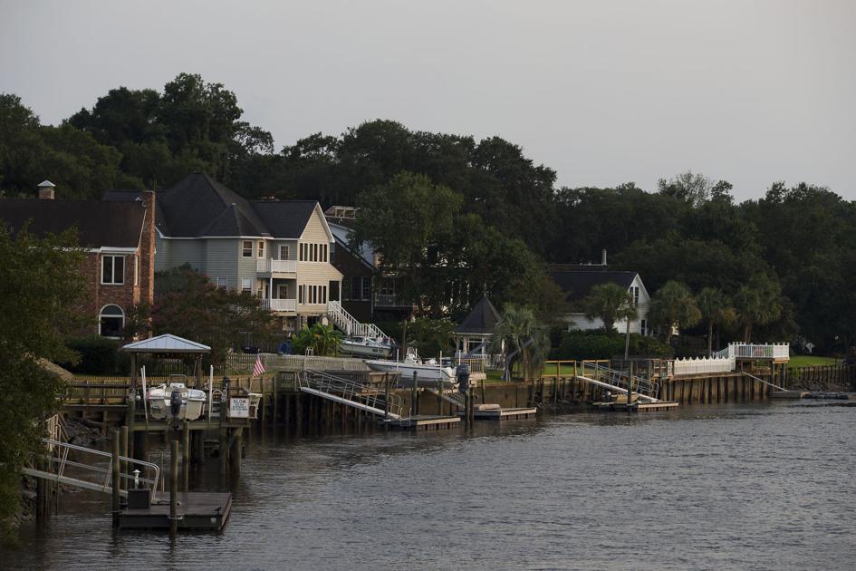 One of the fastest-growing SC cities, Hanahan maintains its small-town