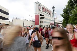 Tailgating-7.jpg (Copy)