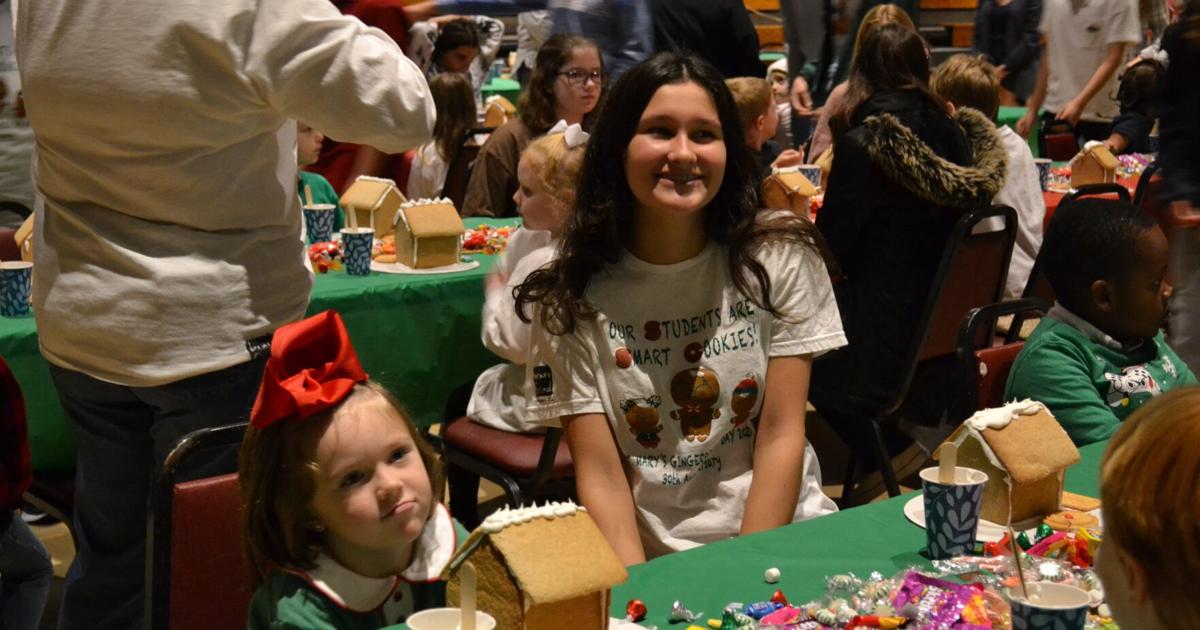 2022 St. Mary Help of Christians Catholic School Gingerbread House Day