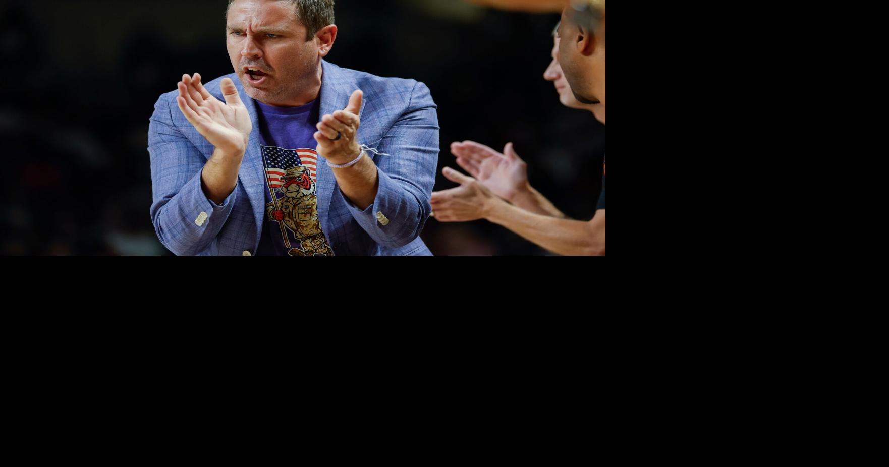 How a suit jacket and hoodie sent Clemson women’s basketball to new heights