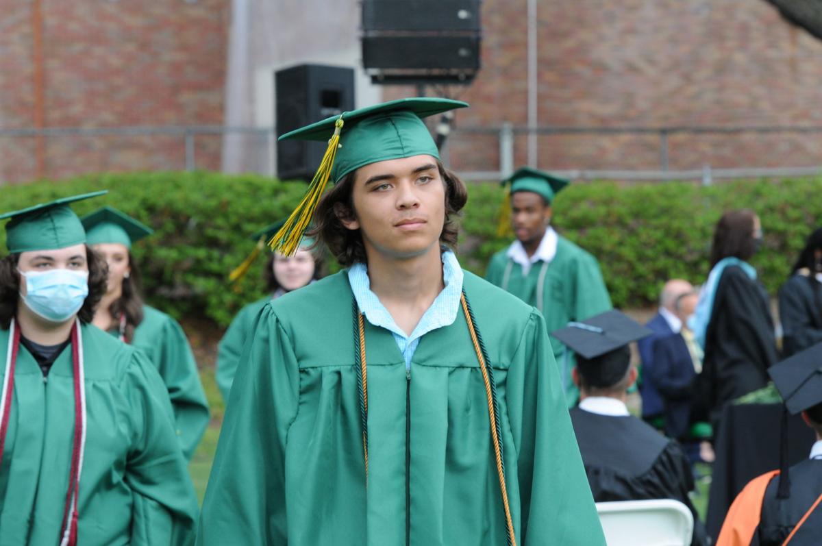 2 shsgrad (40).JPG